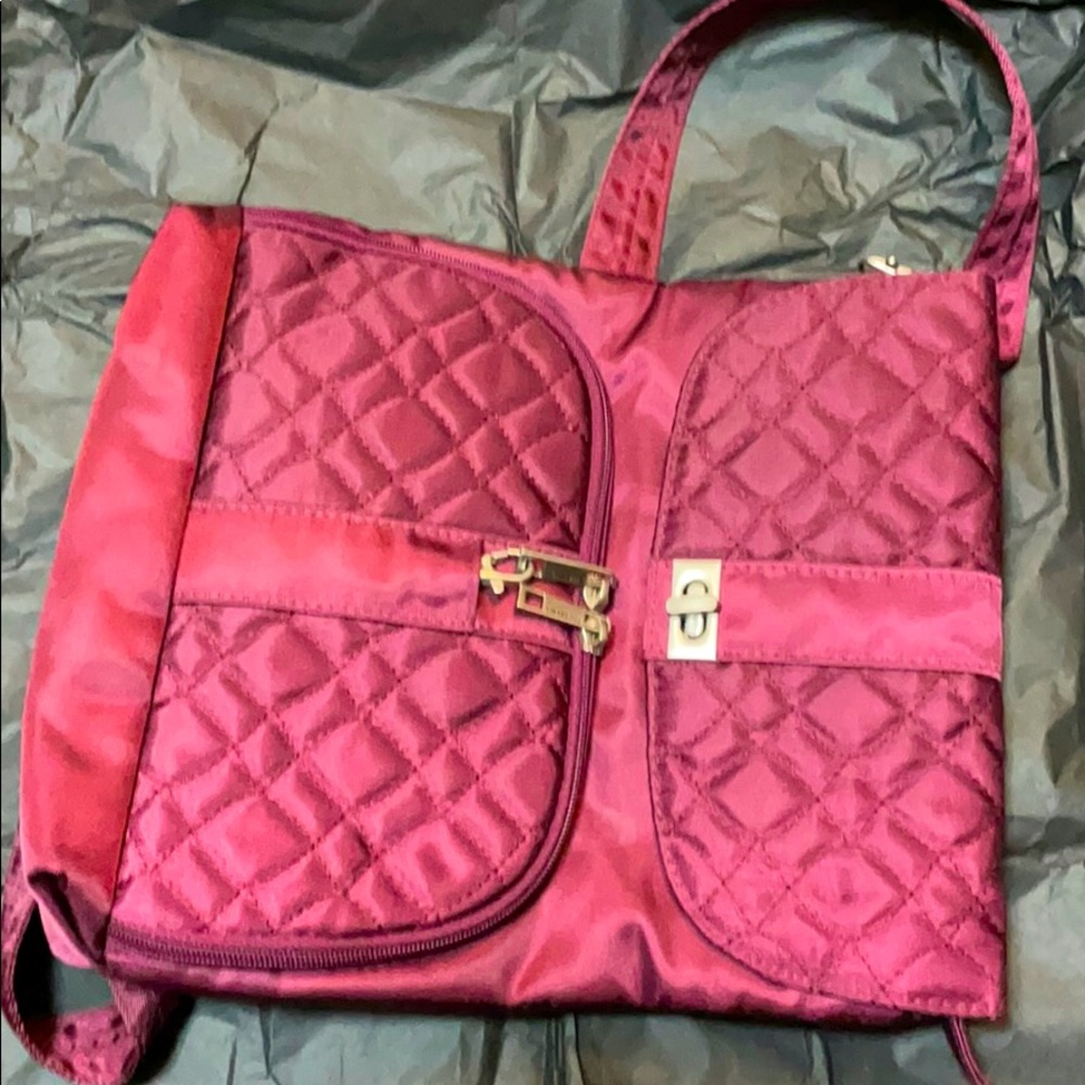 Wine Travelon Anti-Theft Crossbody Purse - Picture 1 of 12